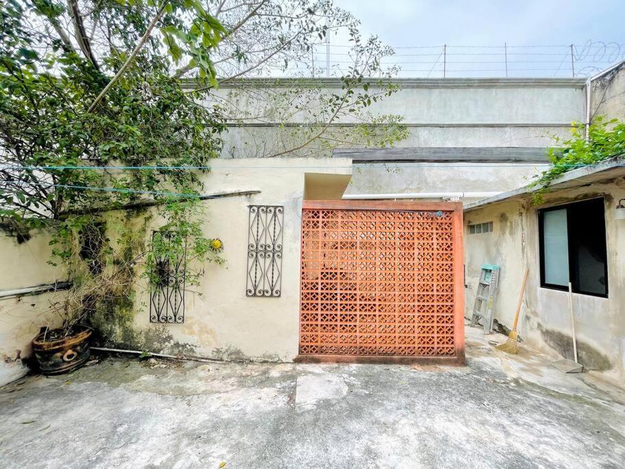 House Dzalbay Santa Lucia With Hot Tub Villa Mérida Exterior foto